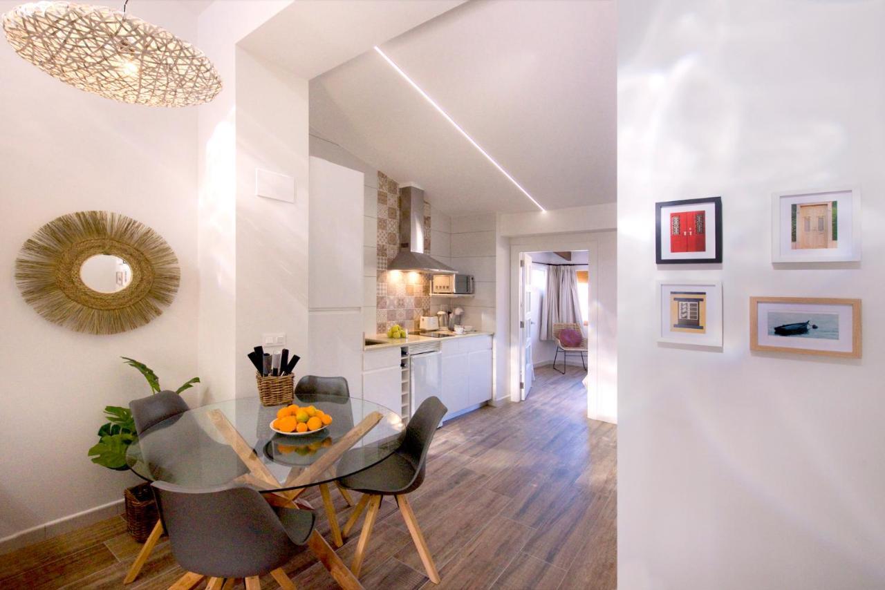 Apartamento De Diseno En Casco Antiguo アルテア エクステリア 写真