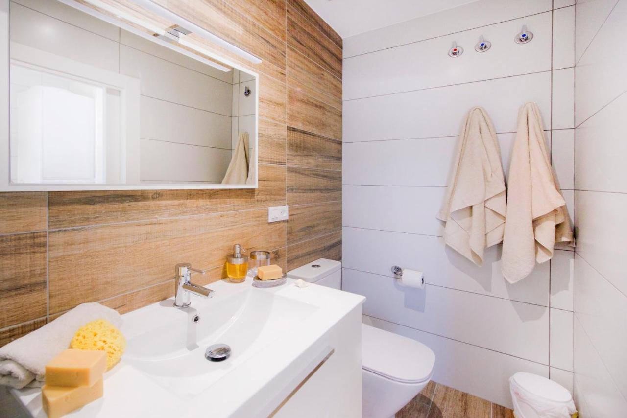 Apartamento De Diseno En Casco Antiguo アルテア エクステリア 写真